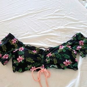 3/$15 Shein off shoulder ruffled bikini top